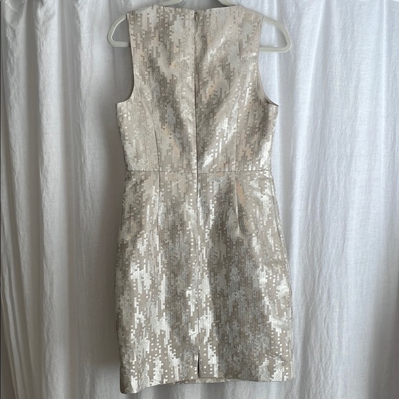 WORN ONCE Trina Turk GORGEOUS Gold Sheath Mini Dress Sleeveless Crew Neck - Picture 7 of 13